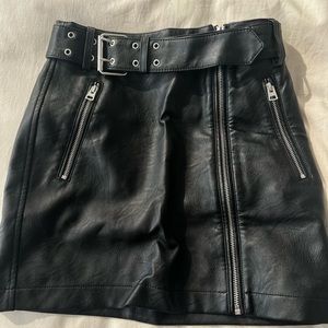 Top Shop Leather skirt with belt